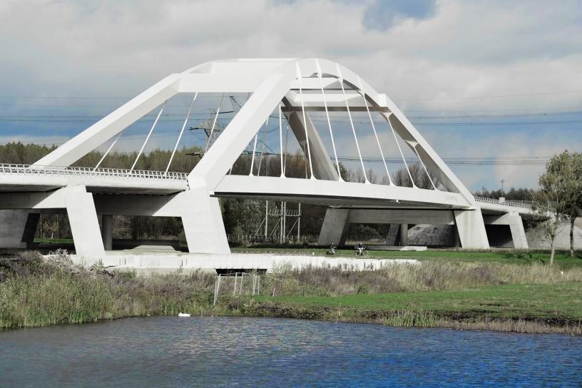 Composites_Glass reinforce bridges