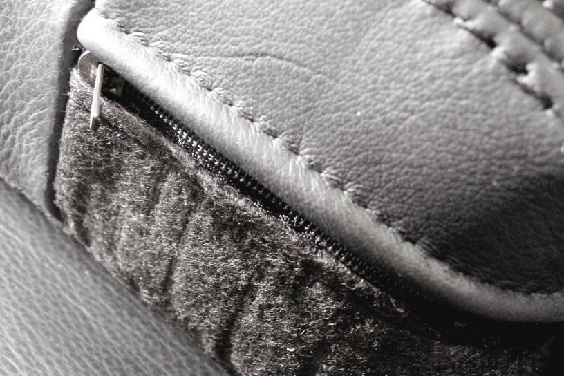 Furniture application_Reverse fabric with zipper