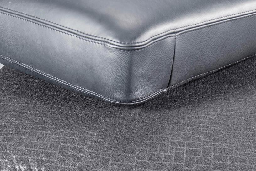 Furniture application_Reverse fabric cushion